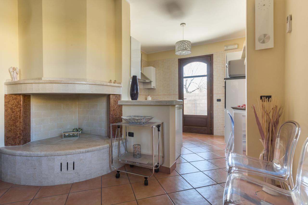 Anaelehouseapartments Ltb Arborea Extérieur photo